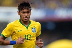 欧洲杯激烈角逐：战术层层推进，精彩纷呈，欧洲杯进阶