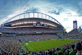 山西龙狮加强中距离投篮训练提高效率