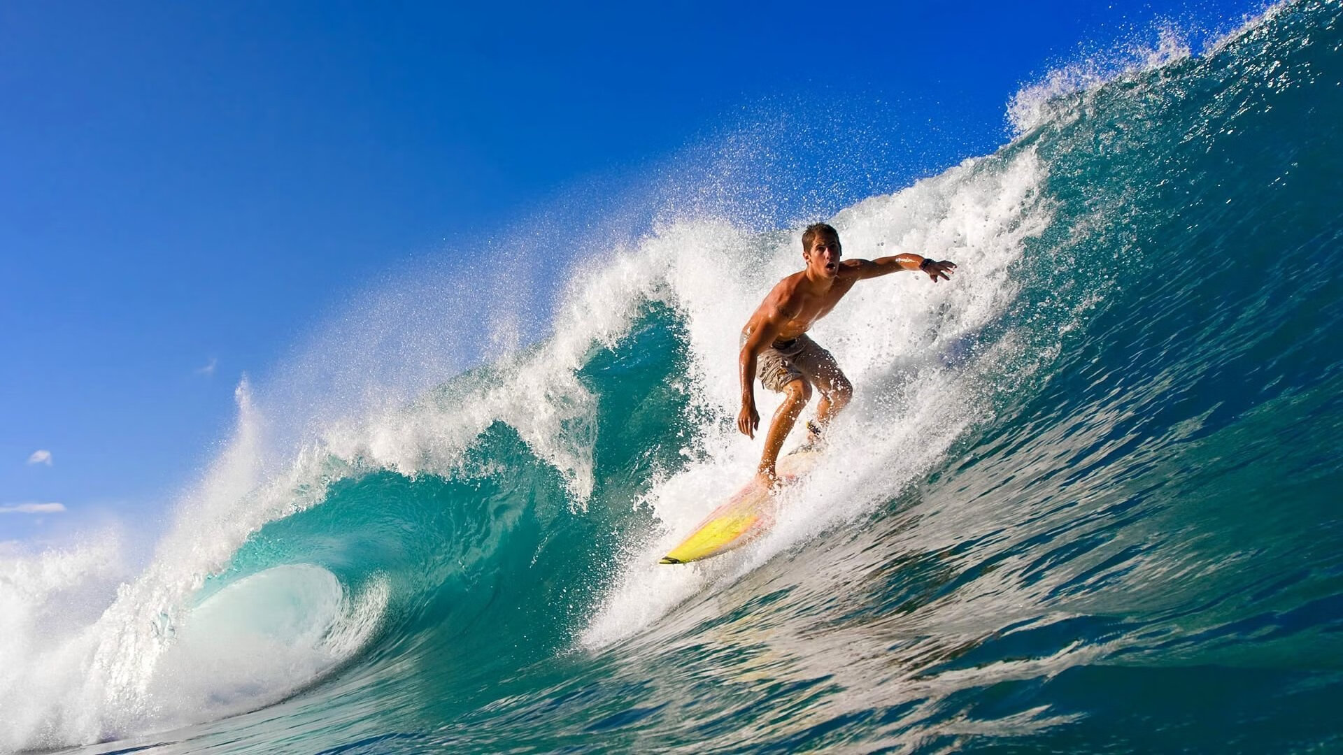 中国体育代表团举行升旗仪式 士气高涨,看中国体育代表团在冬季